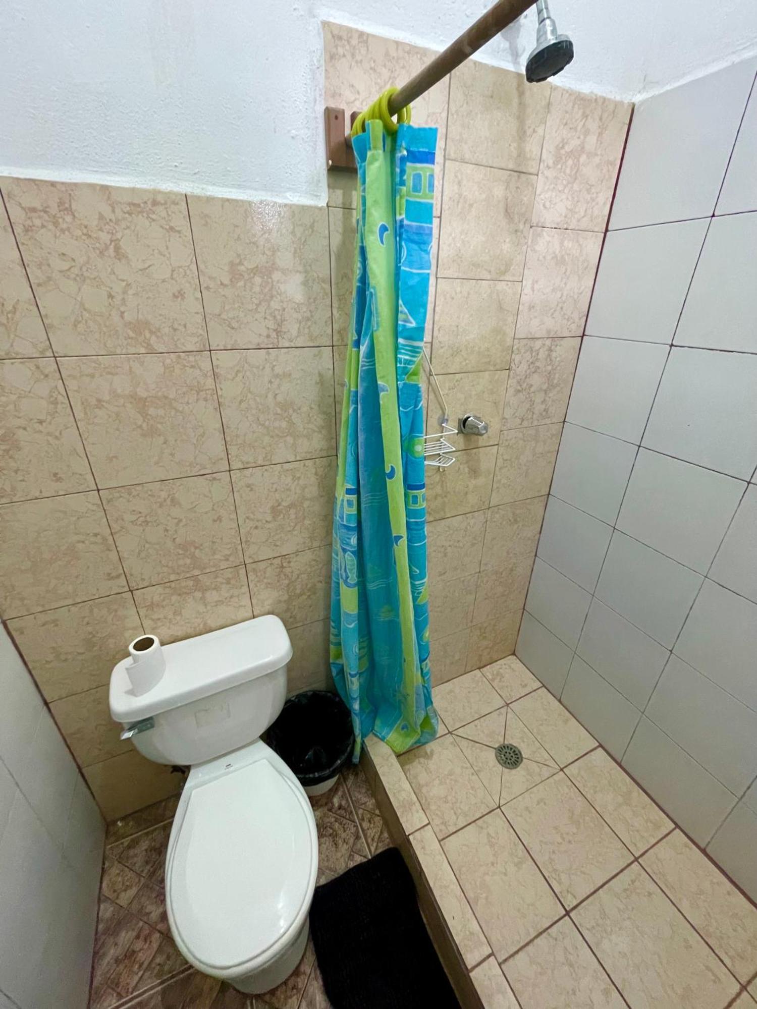 Hostal Inn 1 Flores Rom bilde